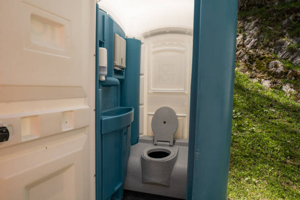 Professional porta potty rental in Hebron, IN